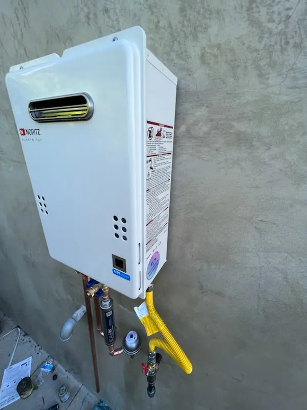 Tankless water heater installation for Harbor City homes